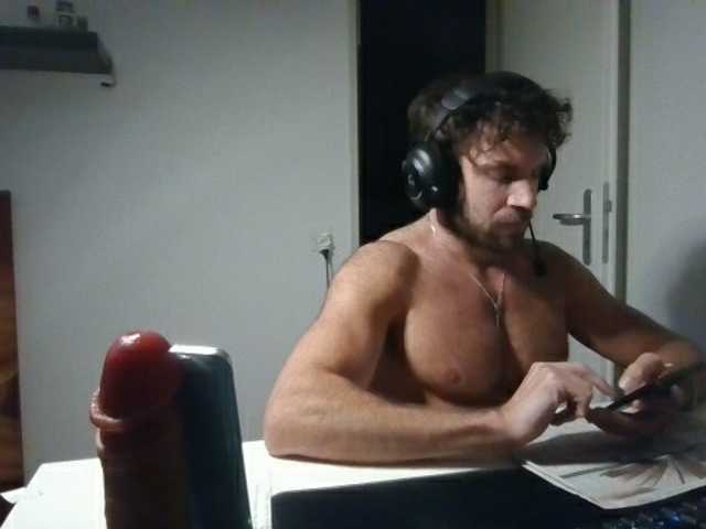 alphah-hunk