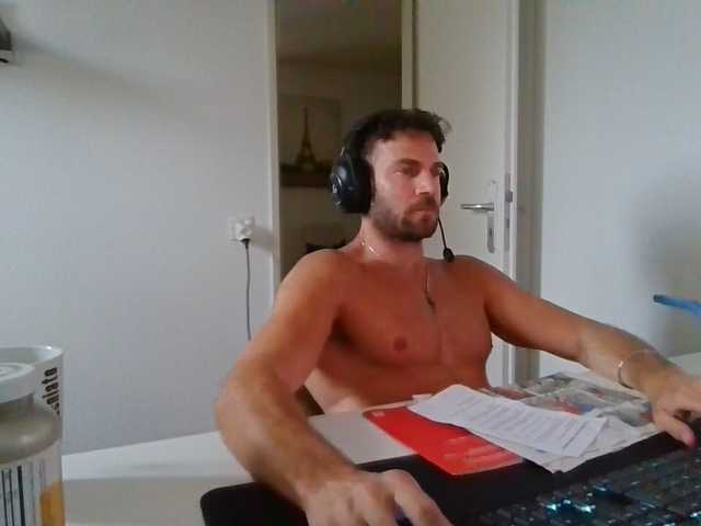 Alphah-hunk