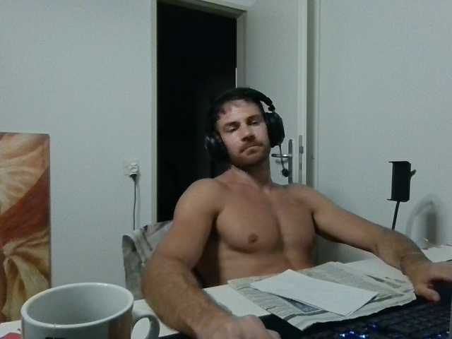 alphah-hunk