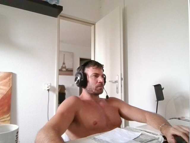 alphah-hunk