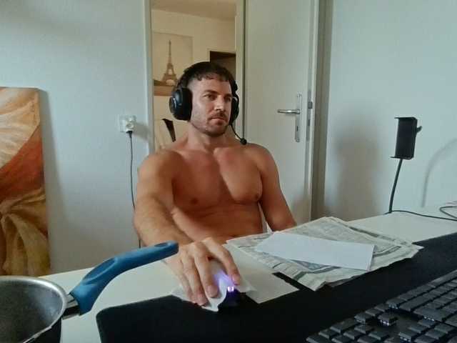 alphah-hunk