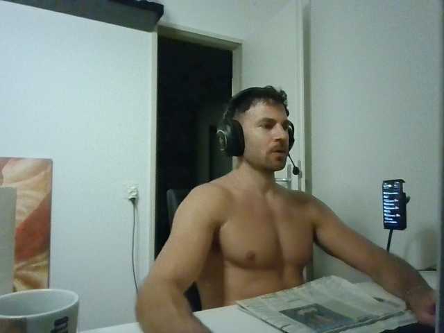 alphah-hunk