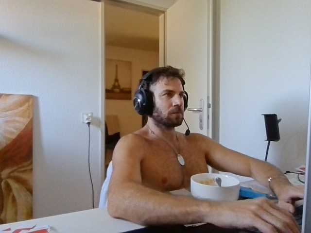 Alphah-hunk