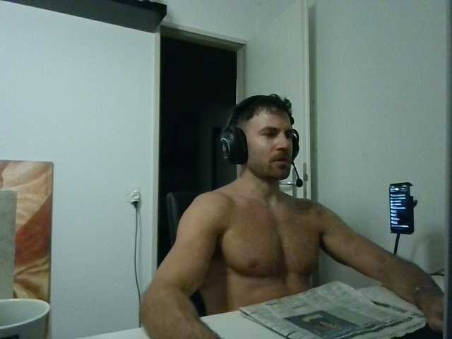 alphah-hunk