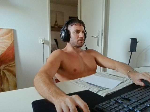 alphah-hunk