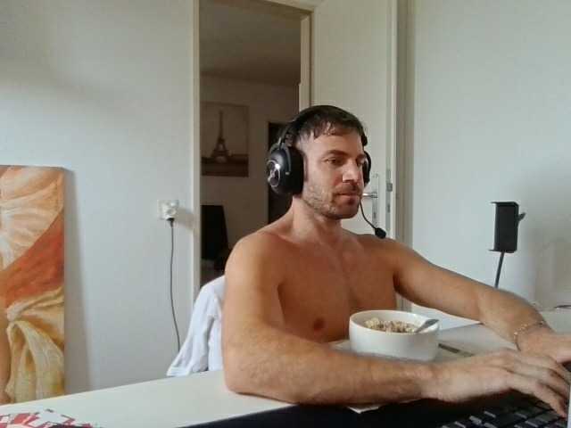 alphah-hunk