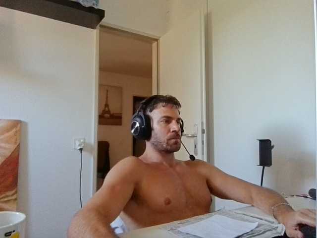 alphah-hunk