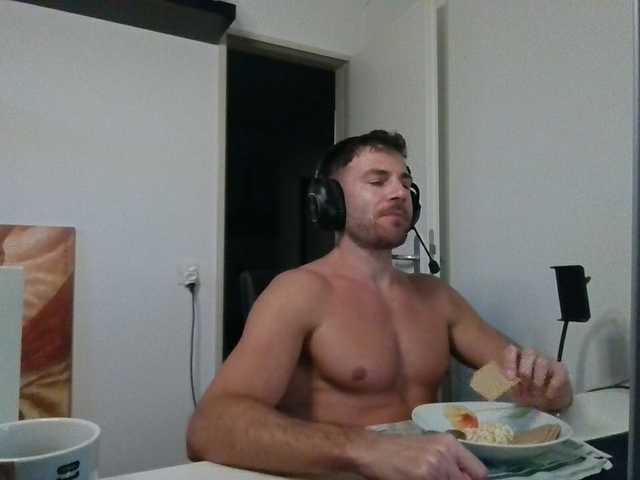 alphah-hunk