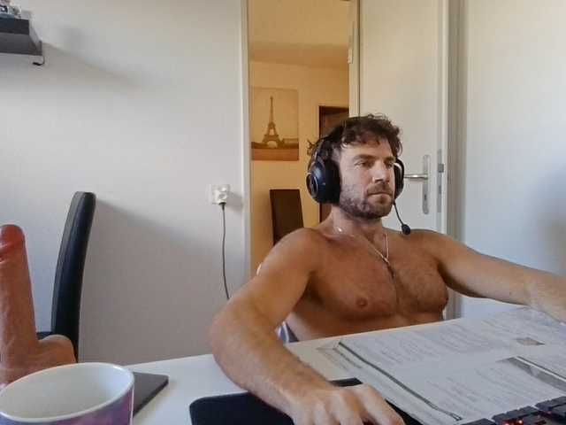 alphah-hunk