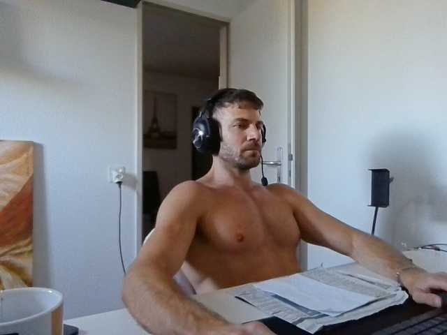 Alphah-hunk