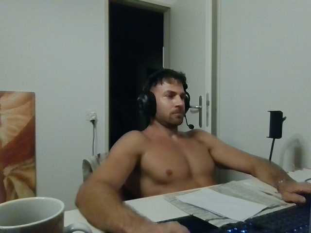 alphah-hunk