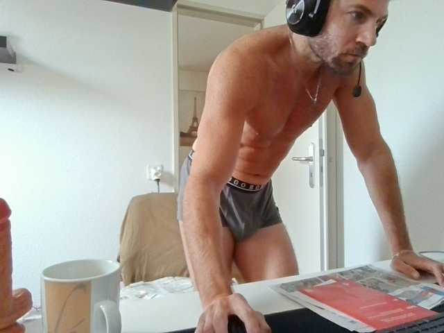 Alphah-hunk
