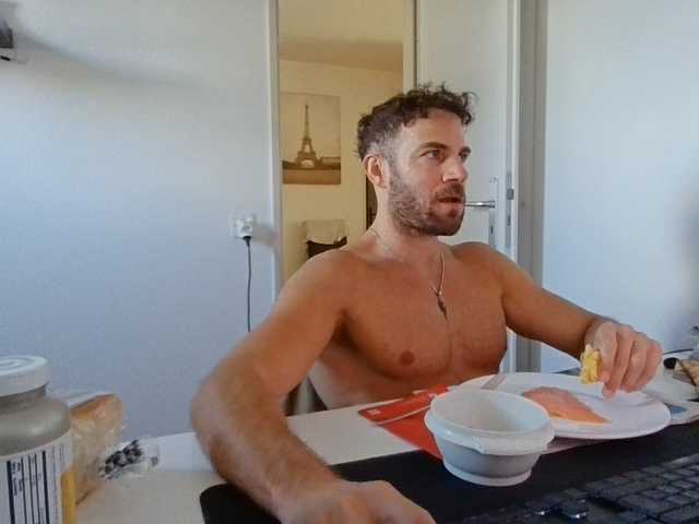 Alphah-hunk