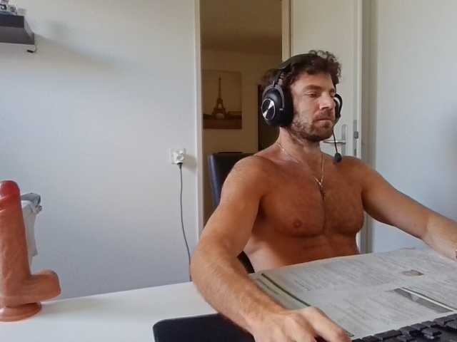 alphah-hunk