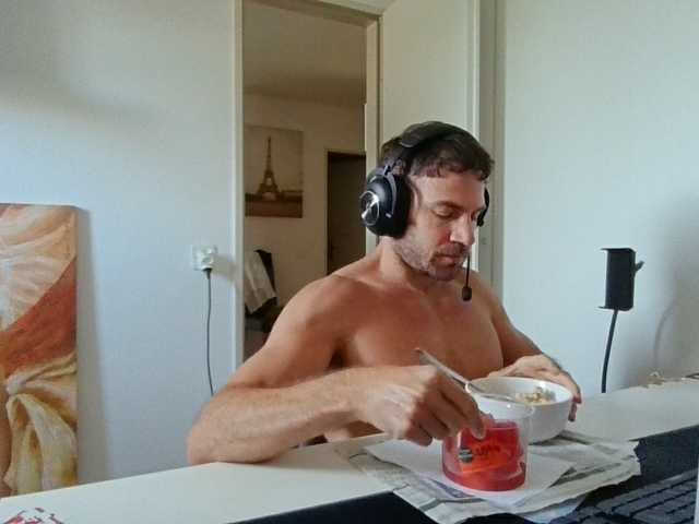 alphah-hunk
