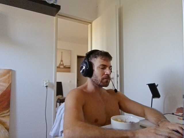 alphah-hunk