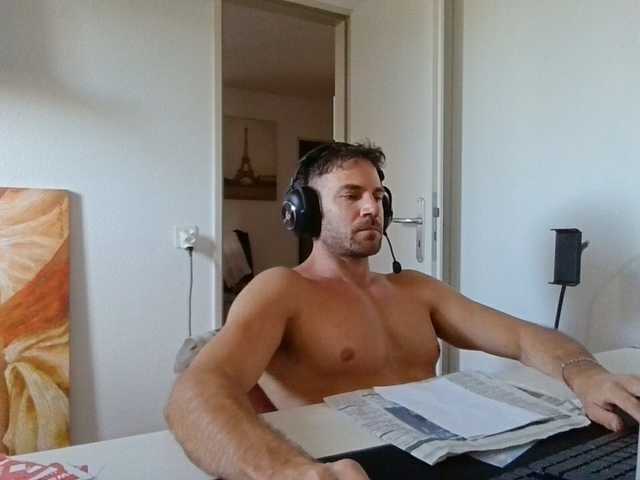 alphah-hunk