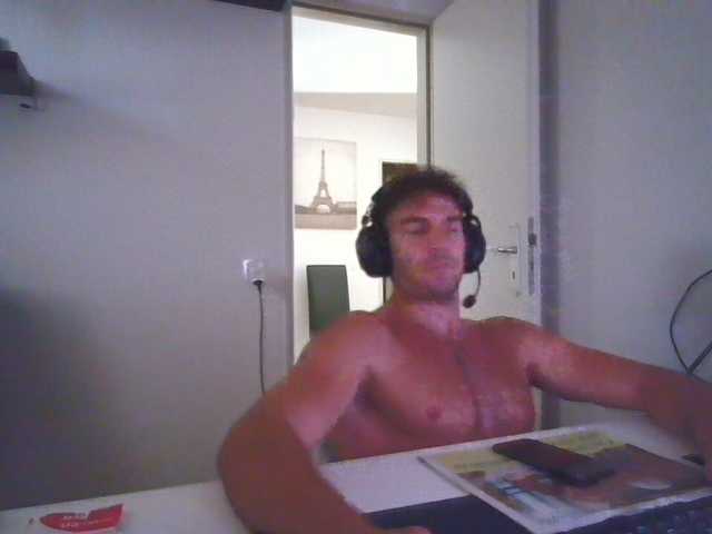Alphah-hunk