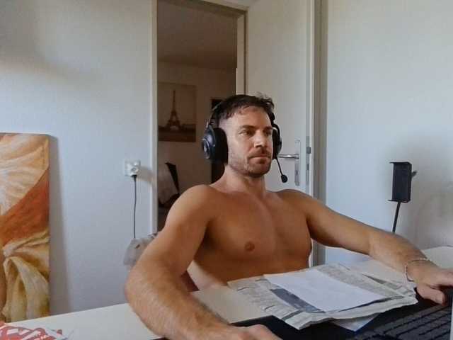 alphah-hunk