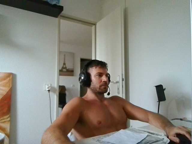 alphah-hunk