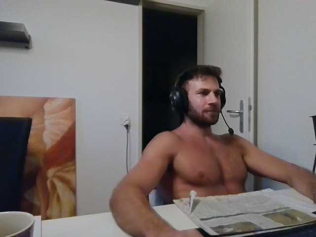 Alphah-hunk