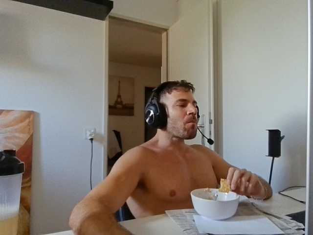 alphah-hunk