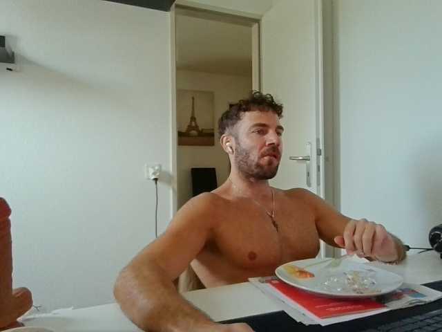 Alphah-hunk