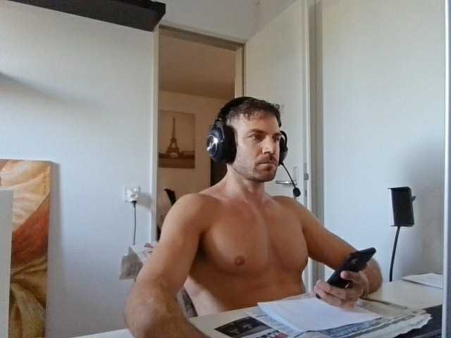 alphah-hunk