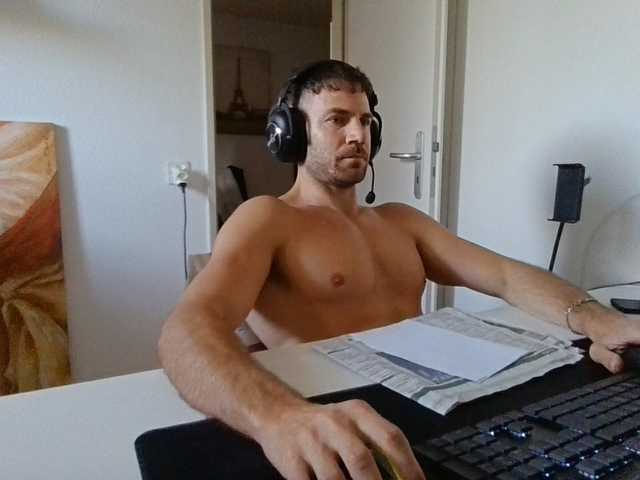 alphah-hunk