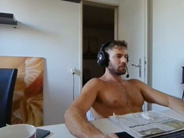 Alphah-hunk