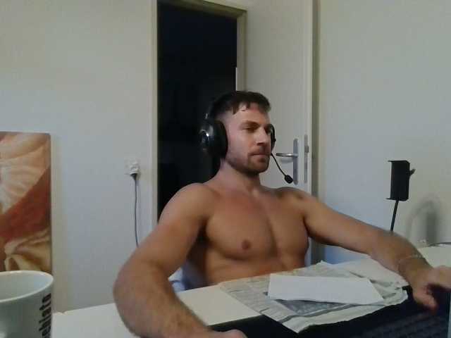 alphah-hunk