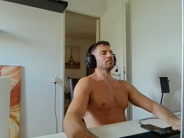 alphah-hunk