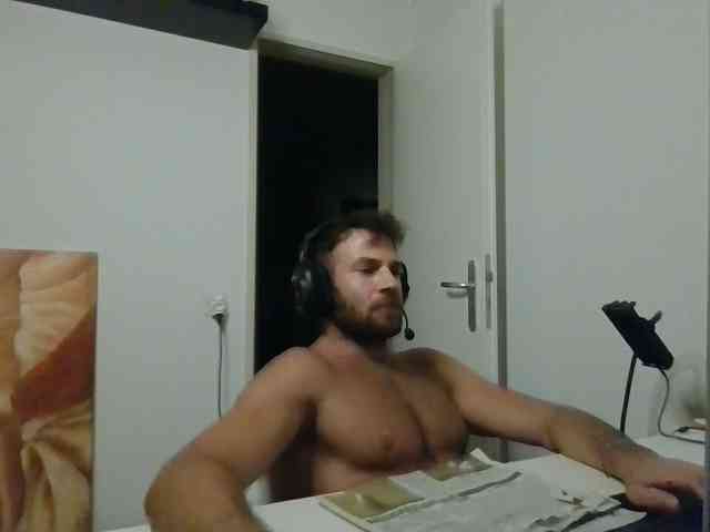 alphah-hunk