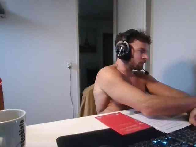alphah-hunk