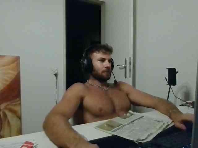 alphah-hunk