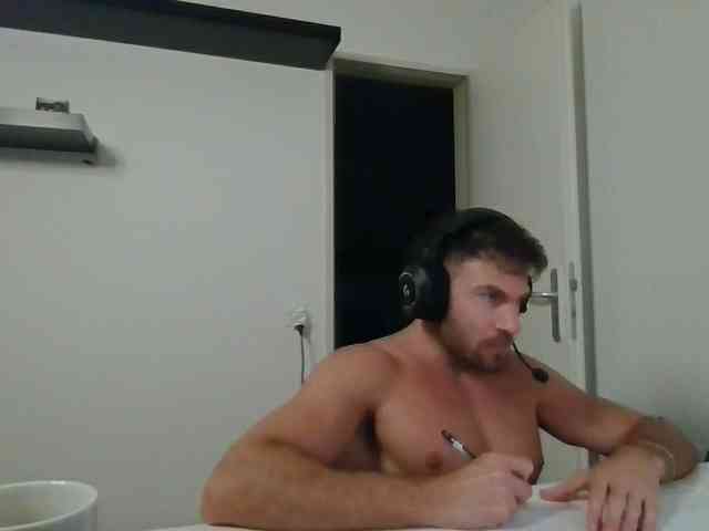 alphah-hunk Sex Cam Show