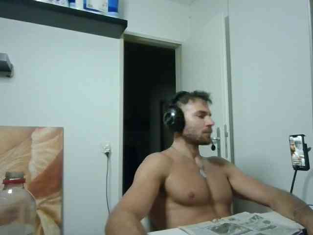alphah-hunk