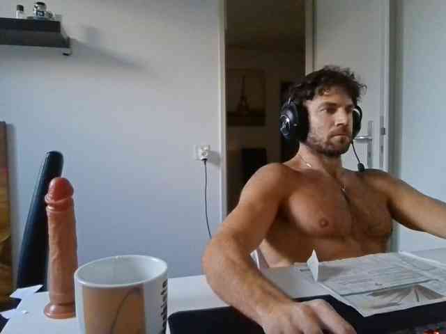 alphah-hunk