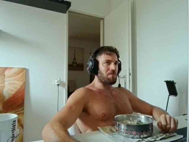 alphah-hunk