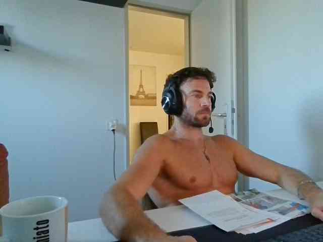 alphah-hunk