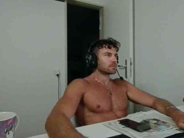 alphah-hunk