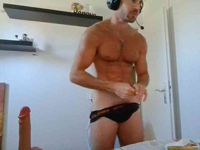 alphah-hunk