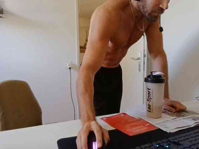 alphah-hunk