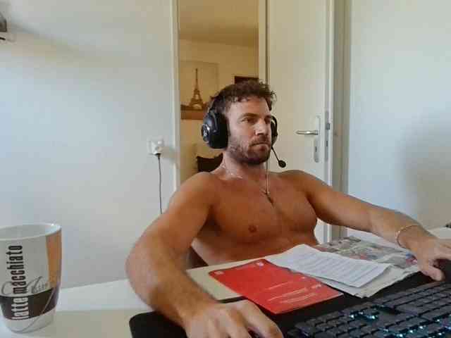 alphah-hunk
