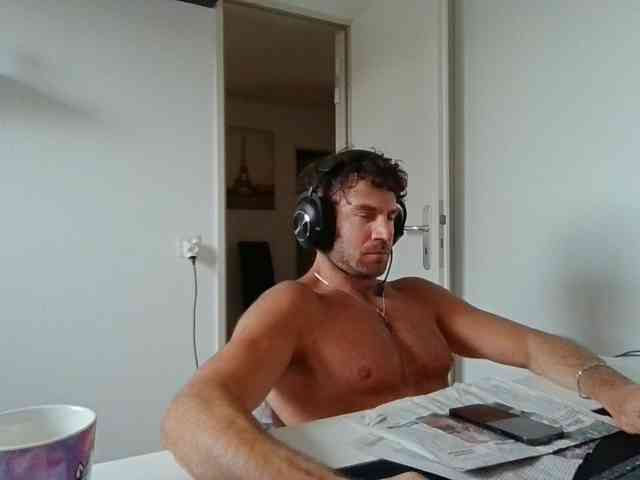 alphah-hunk
