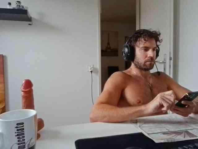 alphah-hunk