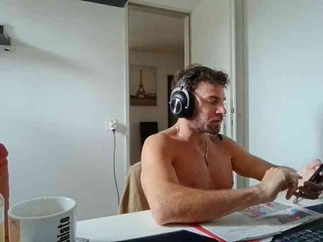 alphah-hunk