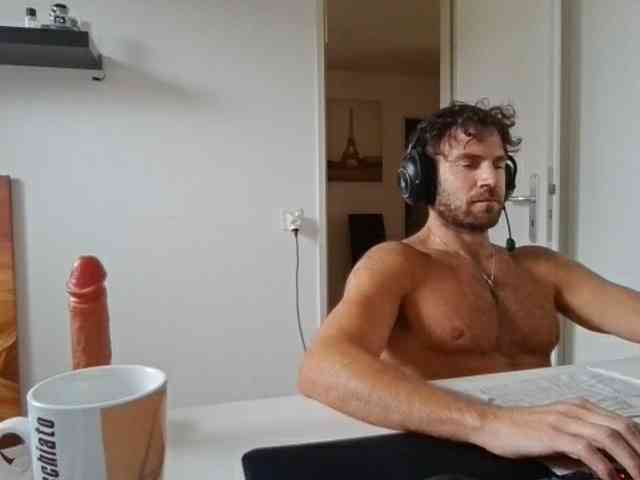 alphah-hunk