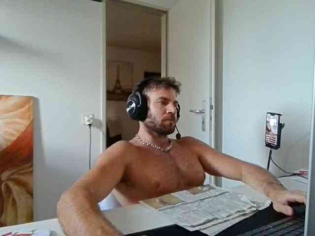 alphah-hunk
