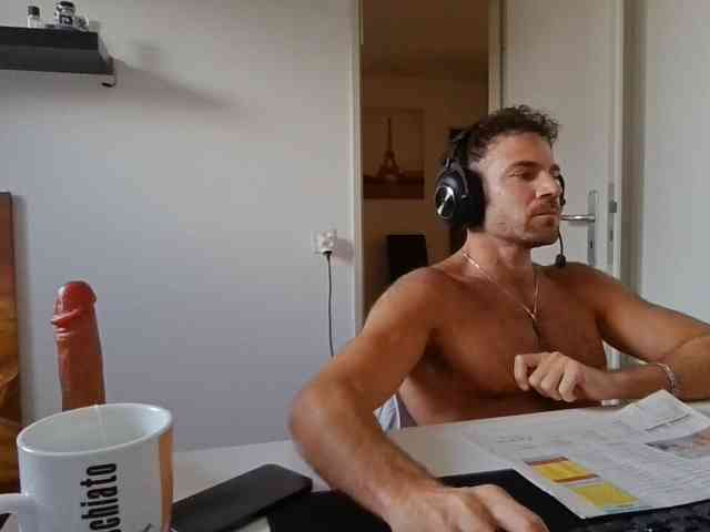 alphah-hunk alphah-hunk
